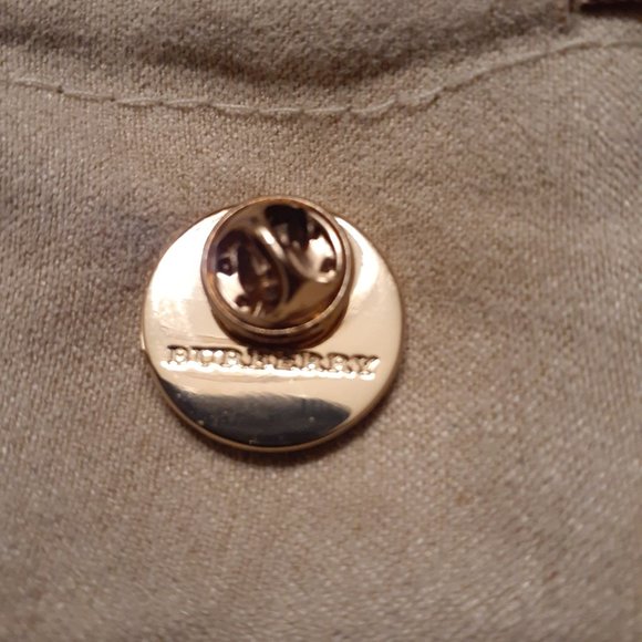 BURBERRY MAYBE LONDONER PUSH PIN AUTHENTIC - Picture 2 of 5